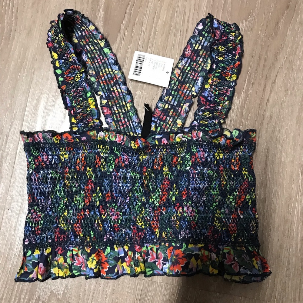 Floral Tight Crop Tank - Picture 3 of 4